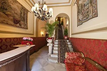 Residenza Antica Konukevi 4*