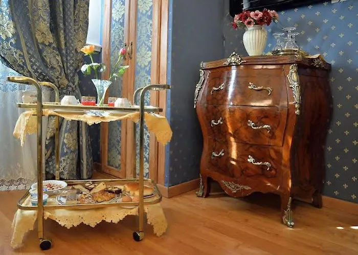 Residenza Antica Konukevi 4*